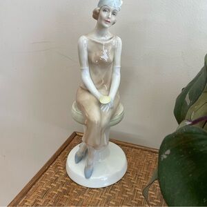 Royal Doulton Reflections Cocktails Figurine - Vintage HN3070
